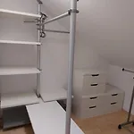 Appartamento Moderne Dachgeschosswohnung Mit Garten, Pool, Balkon Maineck