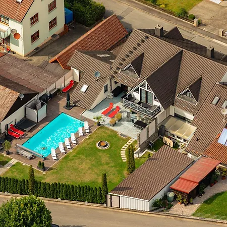 شقة Villa-Mainaue